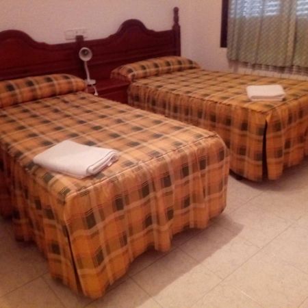 Hostal Restaurante San Millan Orihuela del Tremedal Eksteriør billede