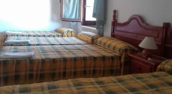 Hostal Restaurante San Millan Orihuela del Tremedal Eksteriør billede