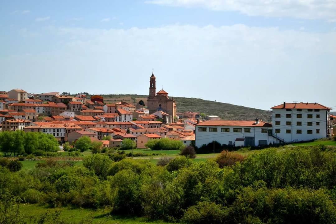 Hostal Restaurante San Millan Orihuela del Tremedal Eksteriør billede